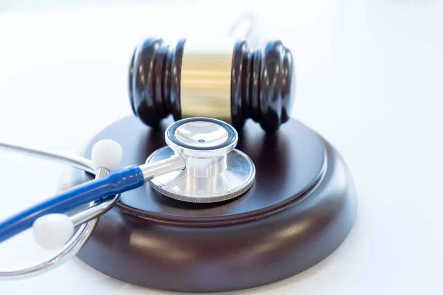 Hospital malpractice lawyer